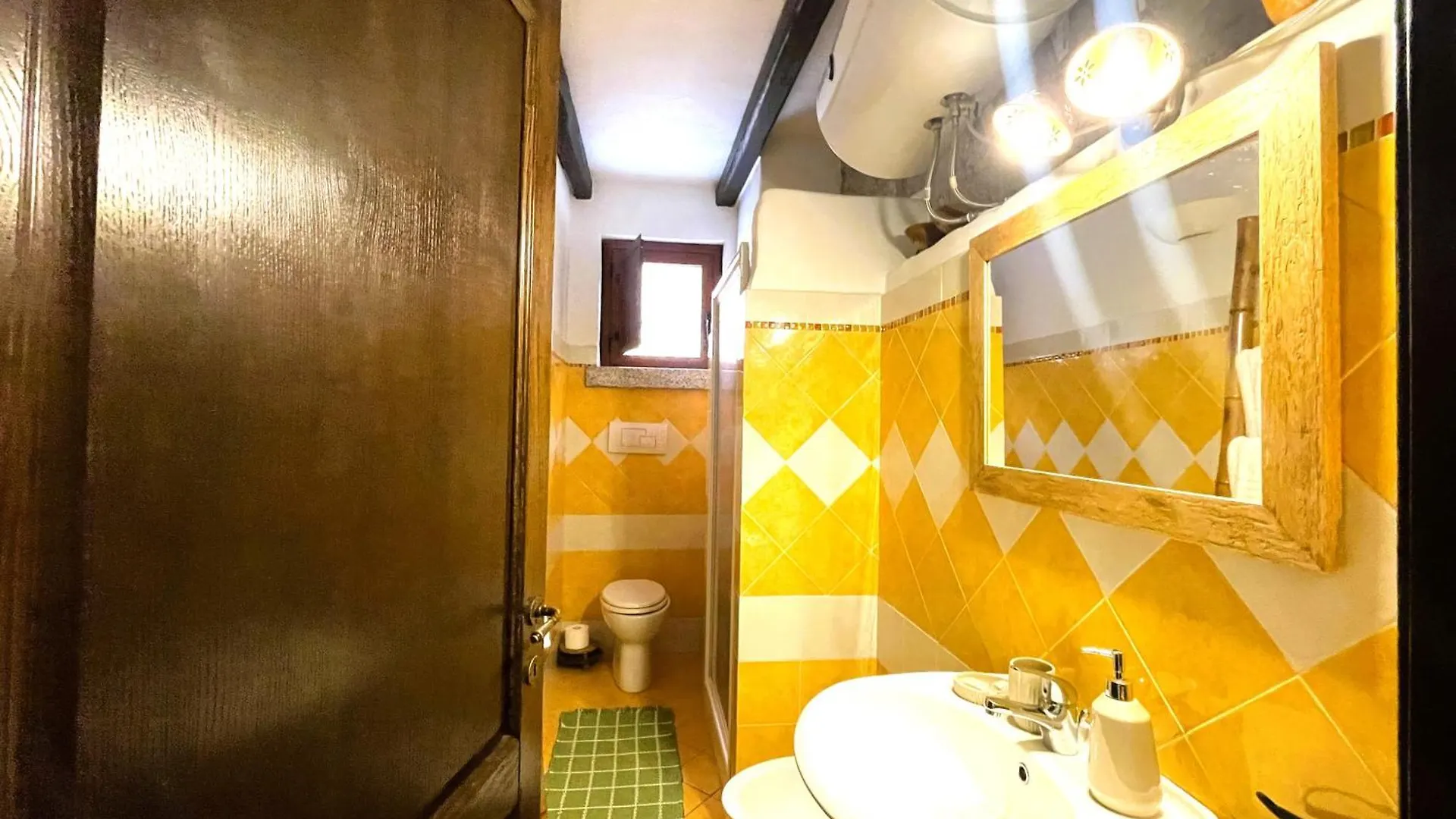 Guest house Amsicora 8 Lt Hotel Olbia Italy