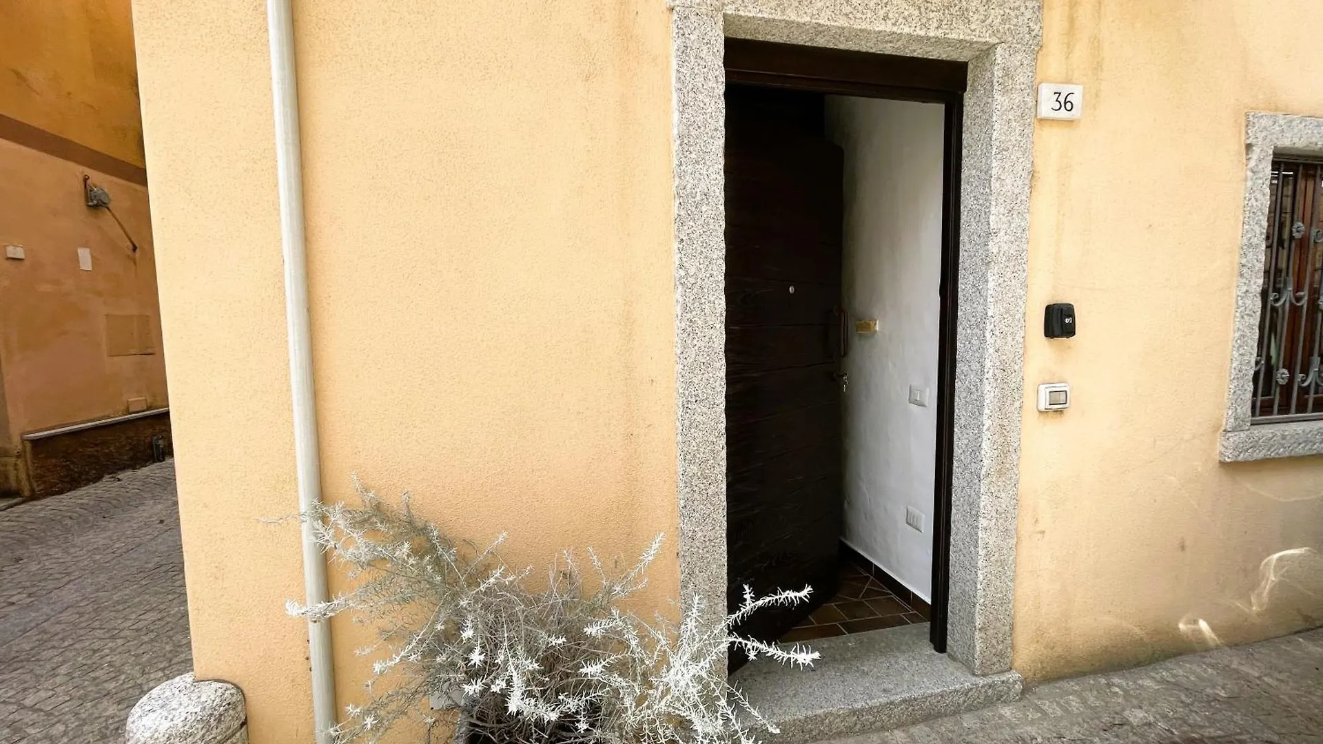Guest house Amsicora 8 Lt Hotel Olbia