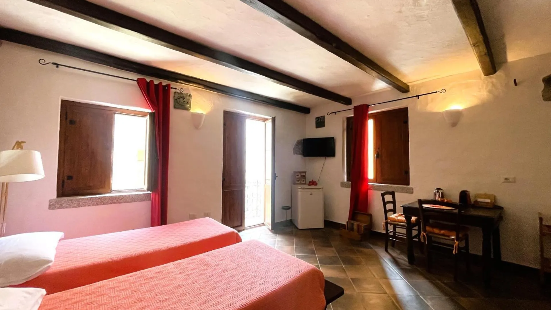 Hotel Amsicora 8 Lt Olbia 0*,